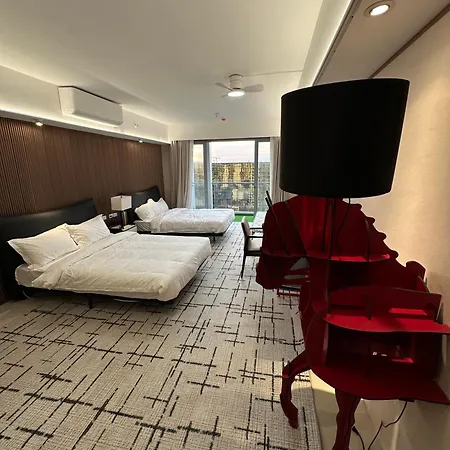 Luxury Penthouse Hotel Near City Of Dreams Casino1
