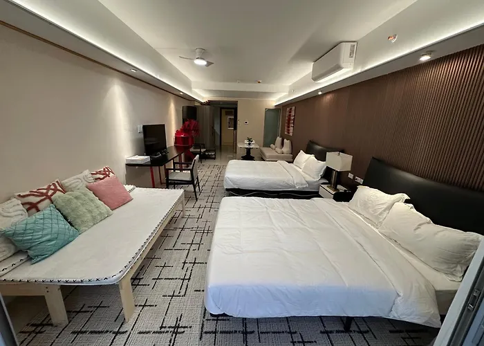 アパート Spacious Elegant Near Of Dreams, Airport, Moa, Okada, Ayala Malls, And Solaire Casino With Free 5 Pool Access *