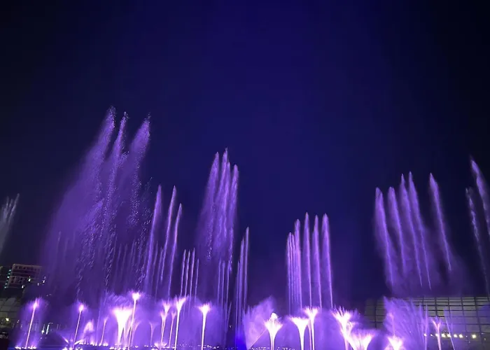 アパート Spacious Elegant Near Of Dreams, Airport, Moa, Okada, Ayala Malls, And Solaire Casino With Free 5 Pool Access マニラ市
